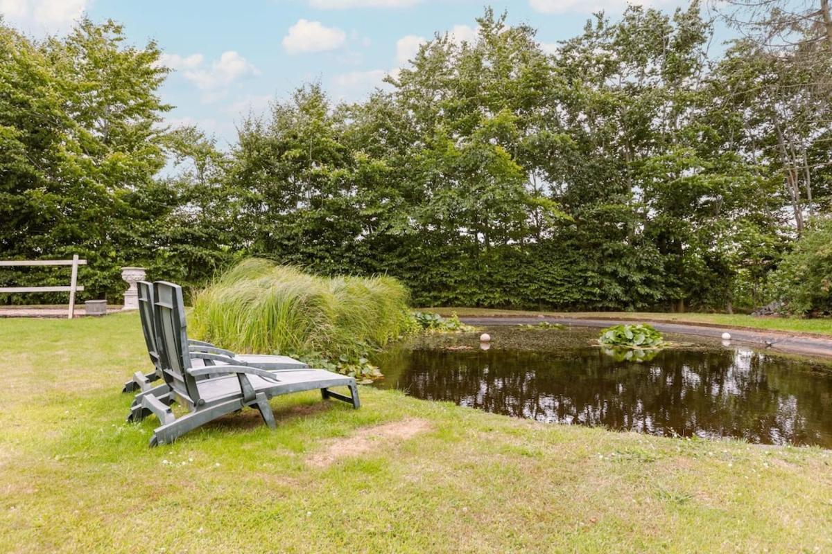 Farmhouse Oasis With Garden, Pond And Idyllic Surroundings Villa Beernem Kültér fotó