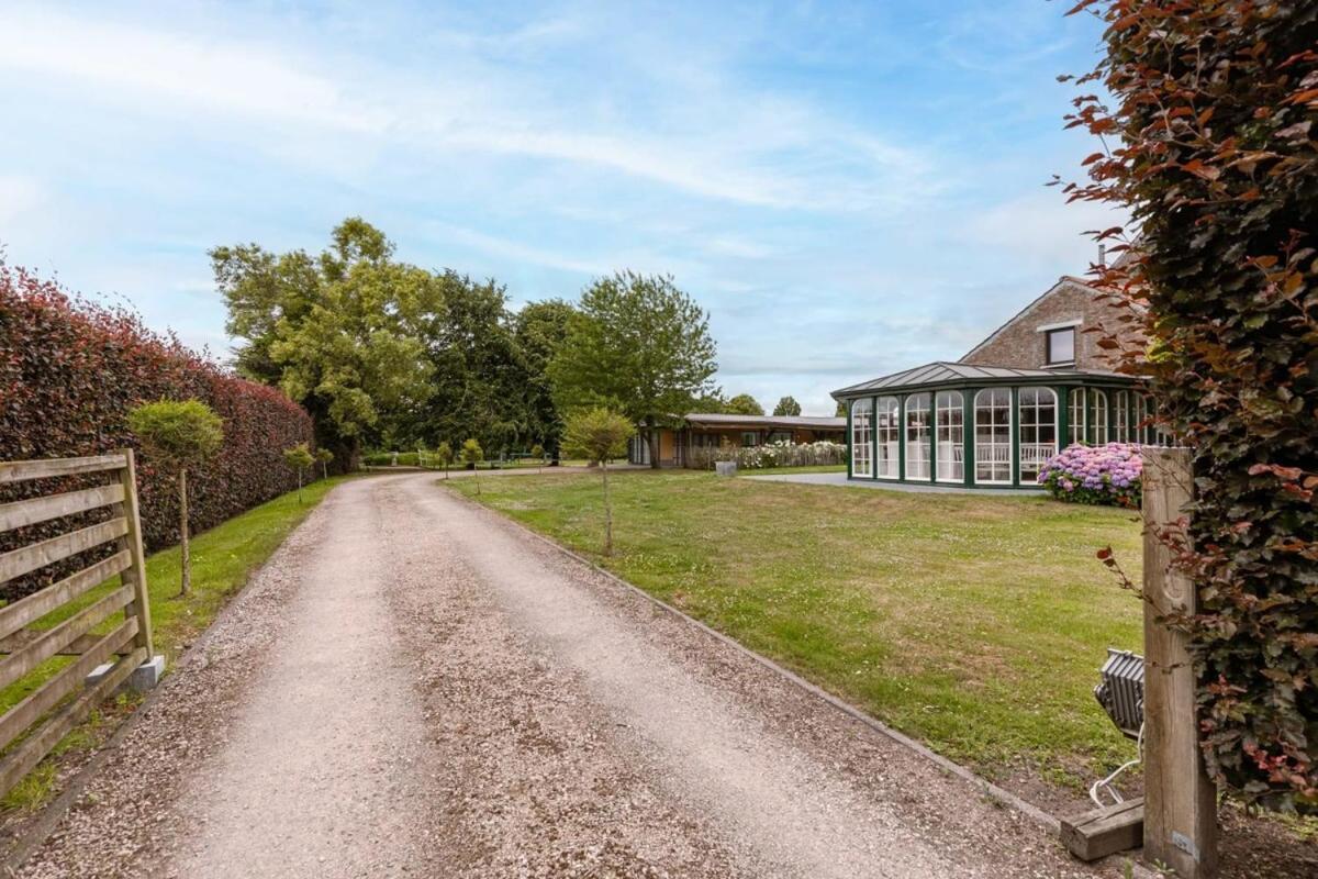 Farmhouse Oasis With Garden, Pond And Idyllic Surroundings Villa Beernem Kültér fotó